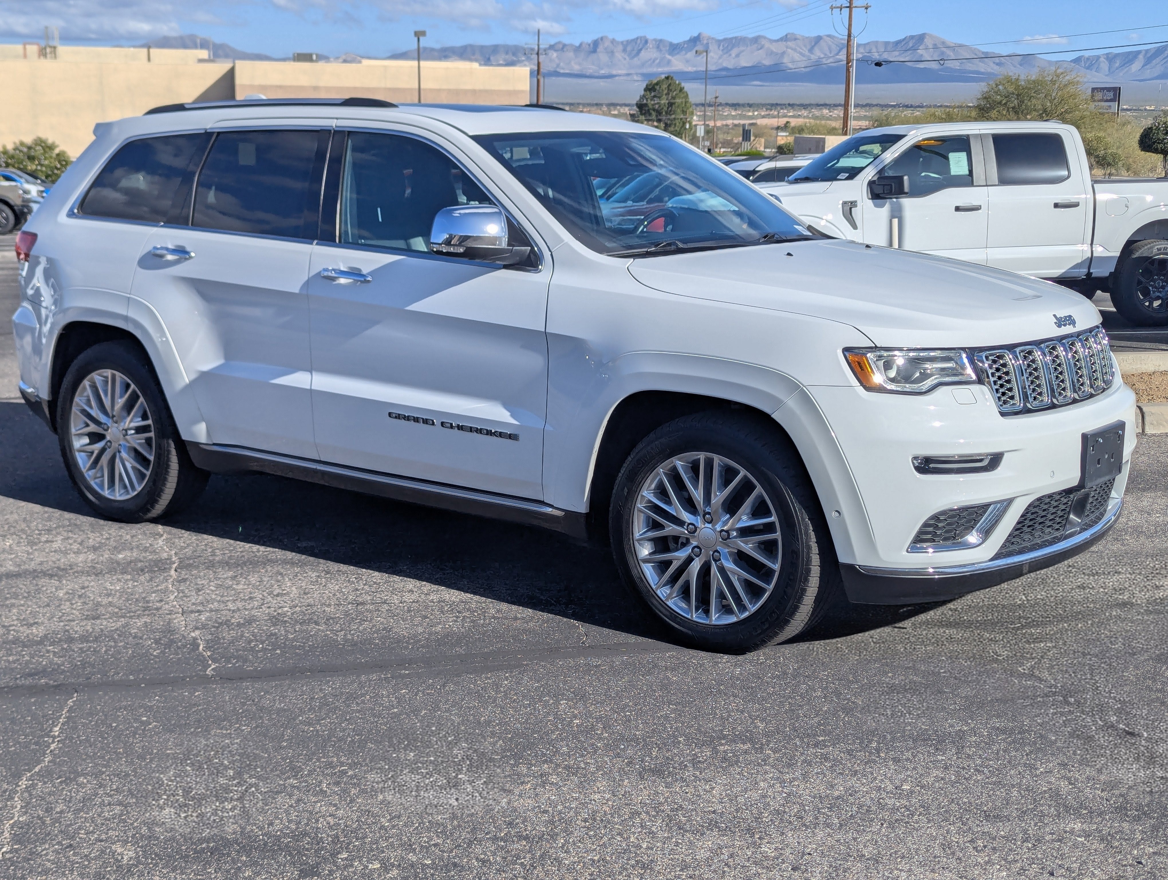 2018 Jeep Grand Cherokee Summit