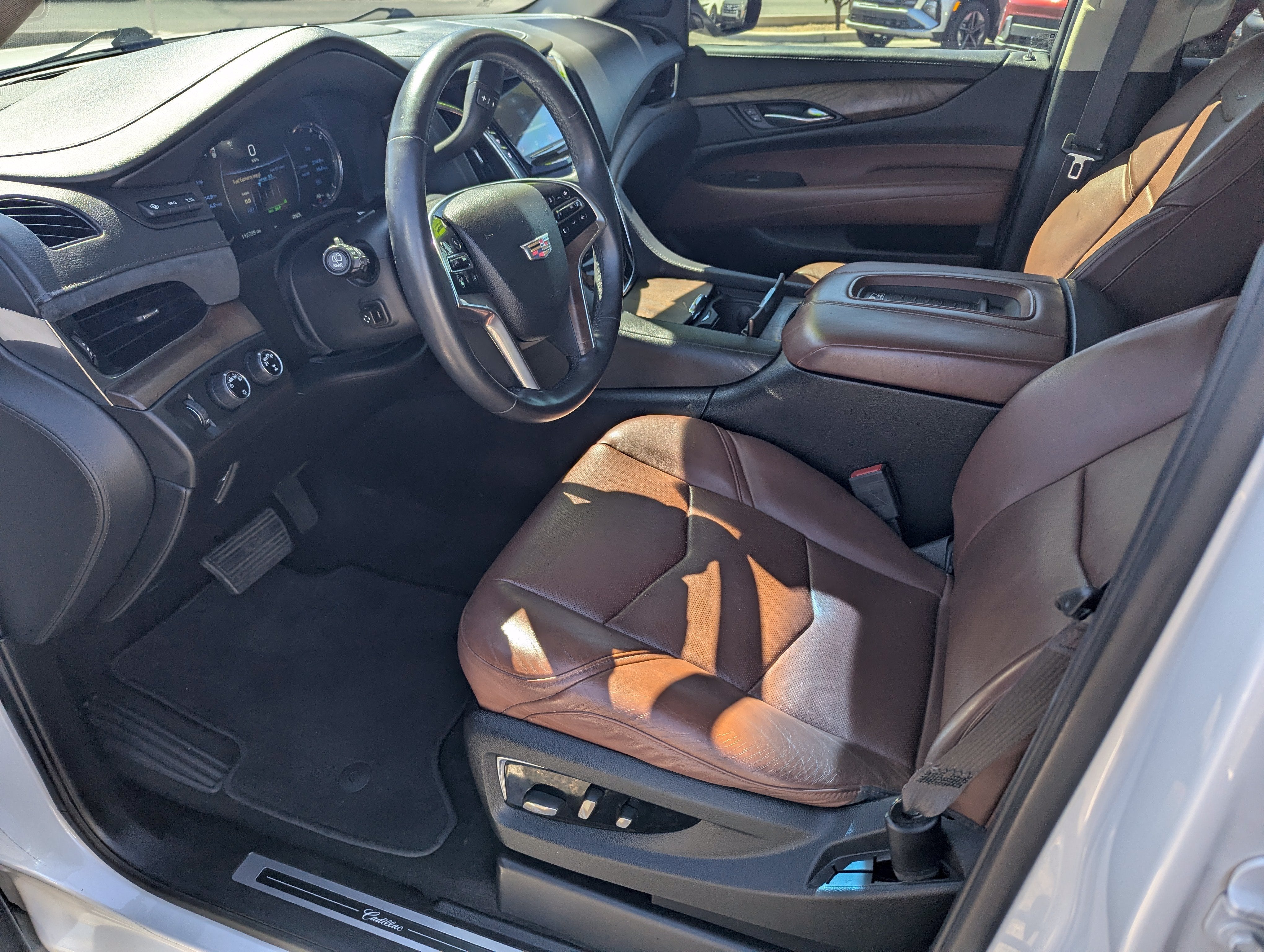 2017 Cadillac Escalade Premium Luxury - Photo 12