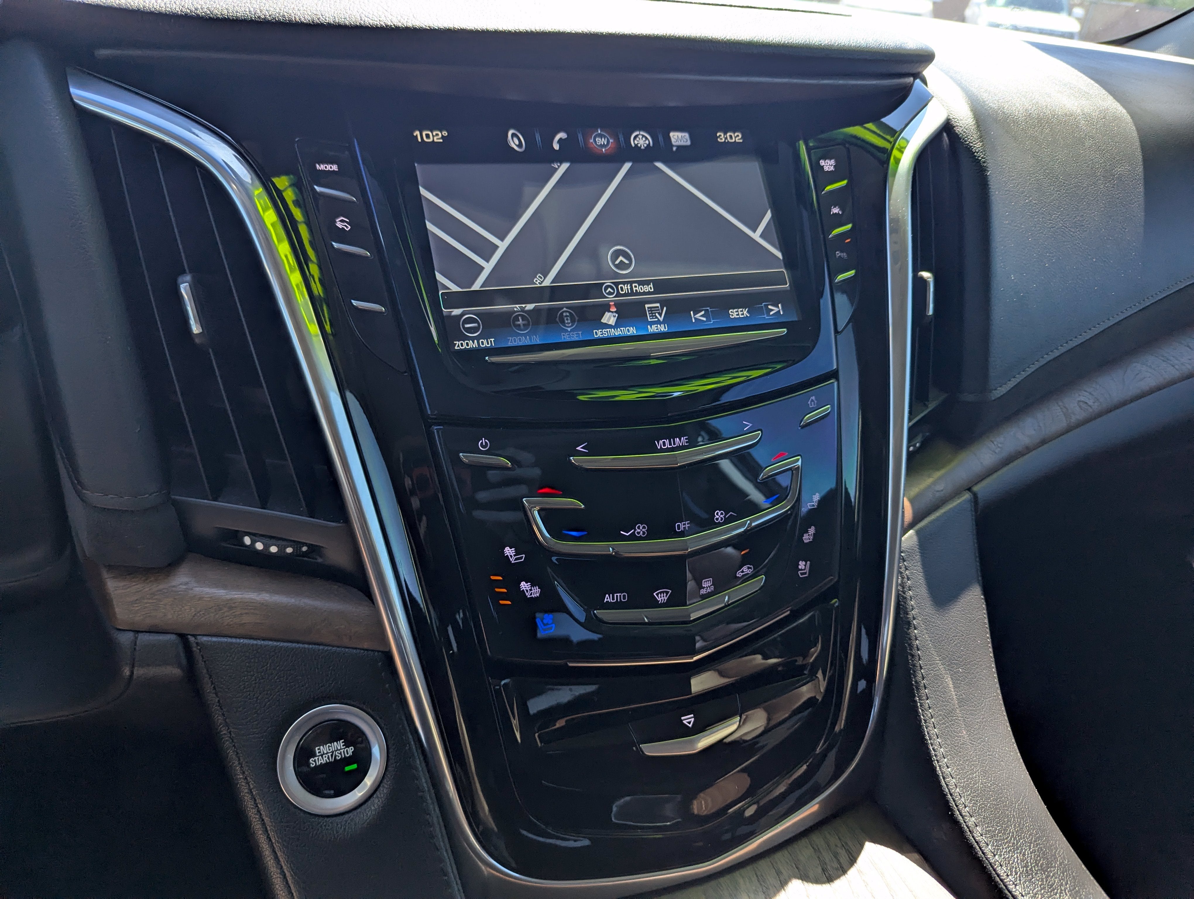 2017 Cadillac Escalade Premium Luxury - Photo 13