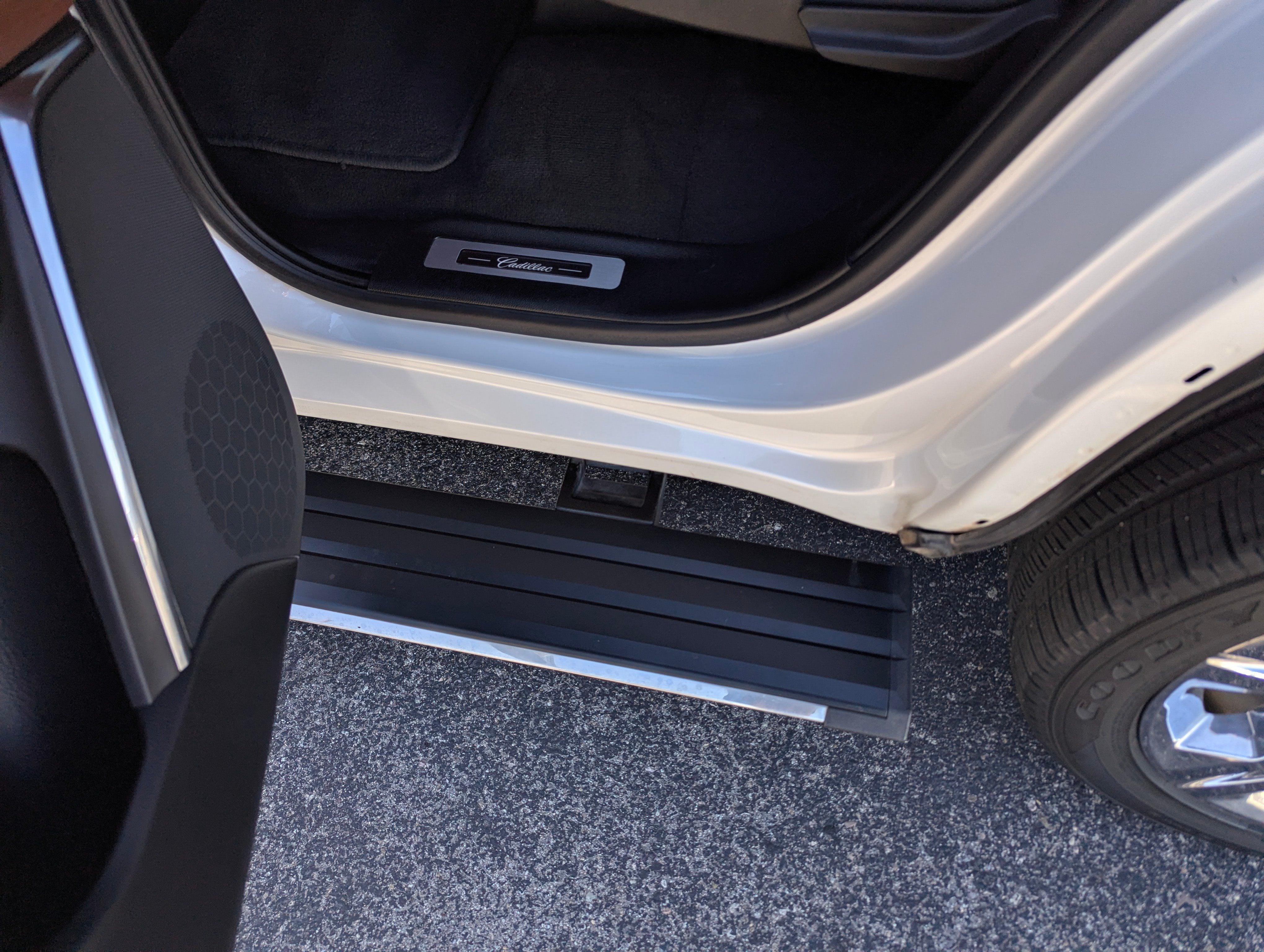 2017 Cadillac Escalade Premium Luxury - Photo 8