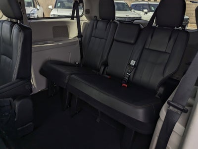 2013 Chrysler Town & Country Touring
