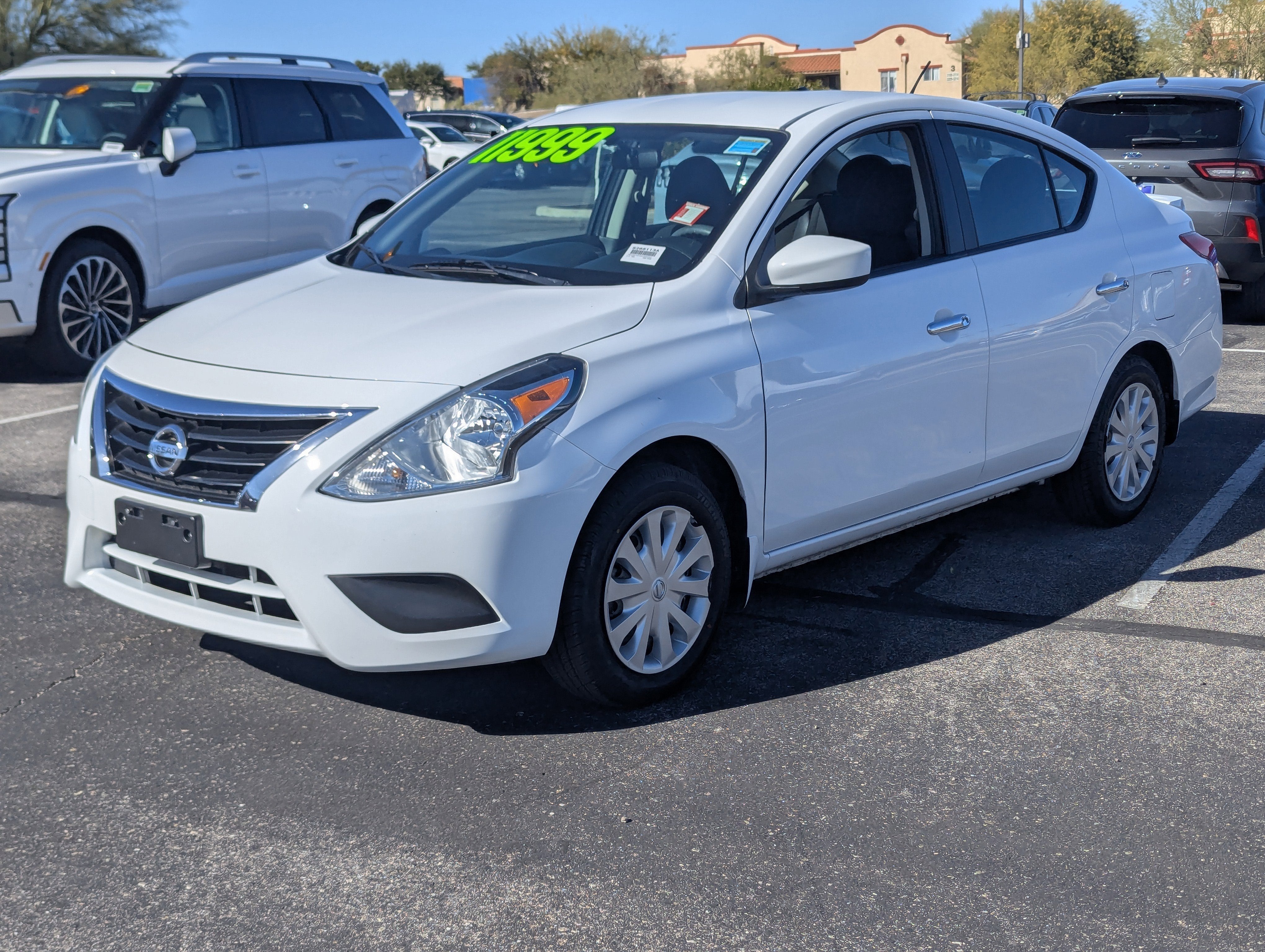 2016 Nissan Versa SV