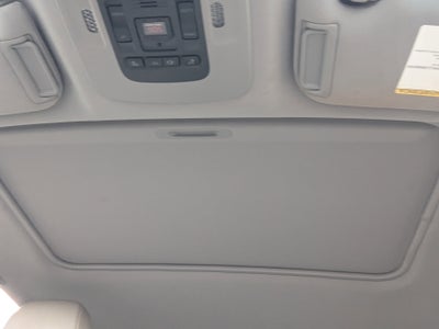 2019 Toyota Camry Hybrid SE