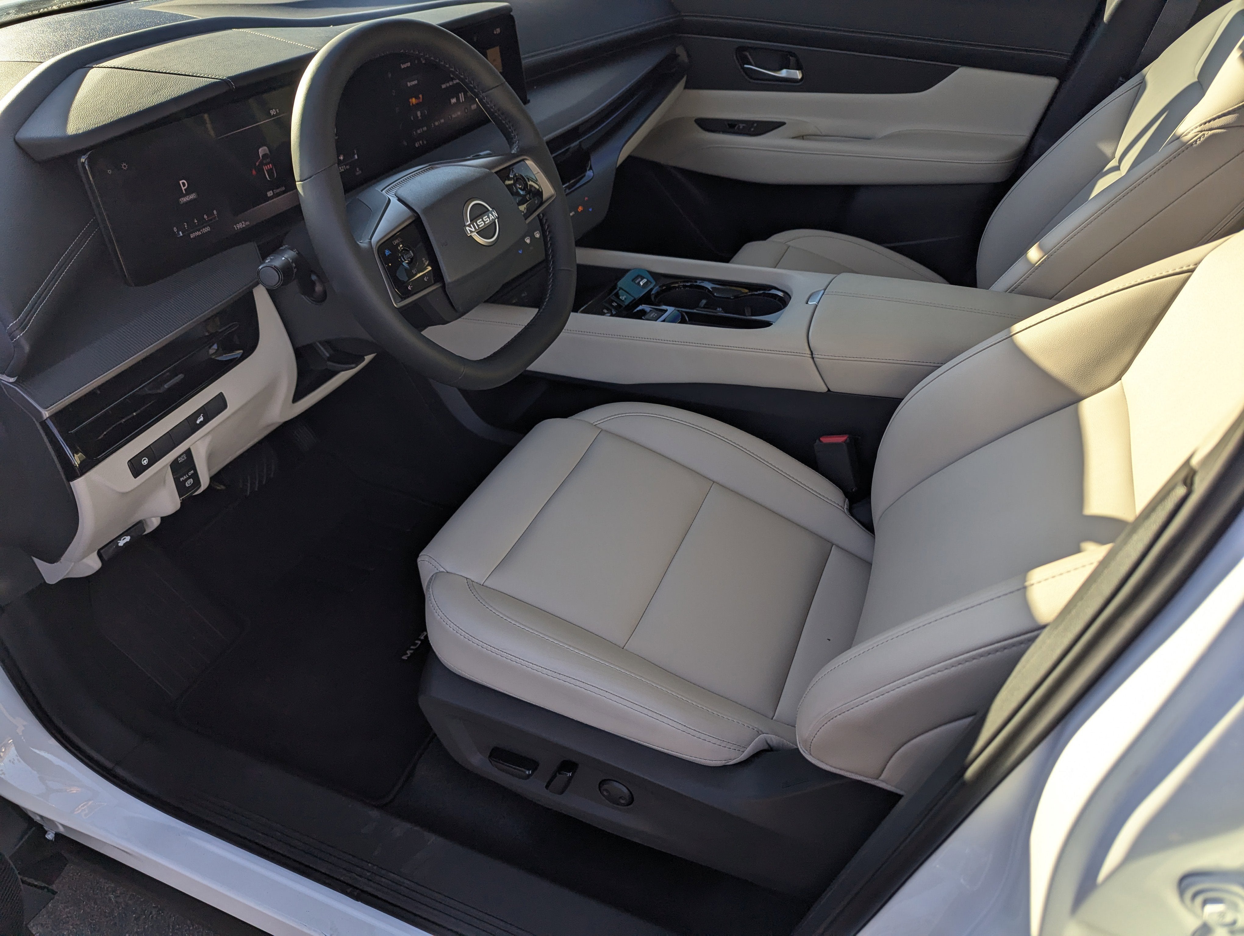 2025 Nissan Murano SV