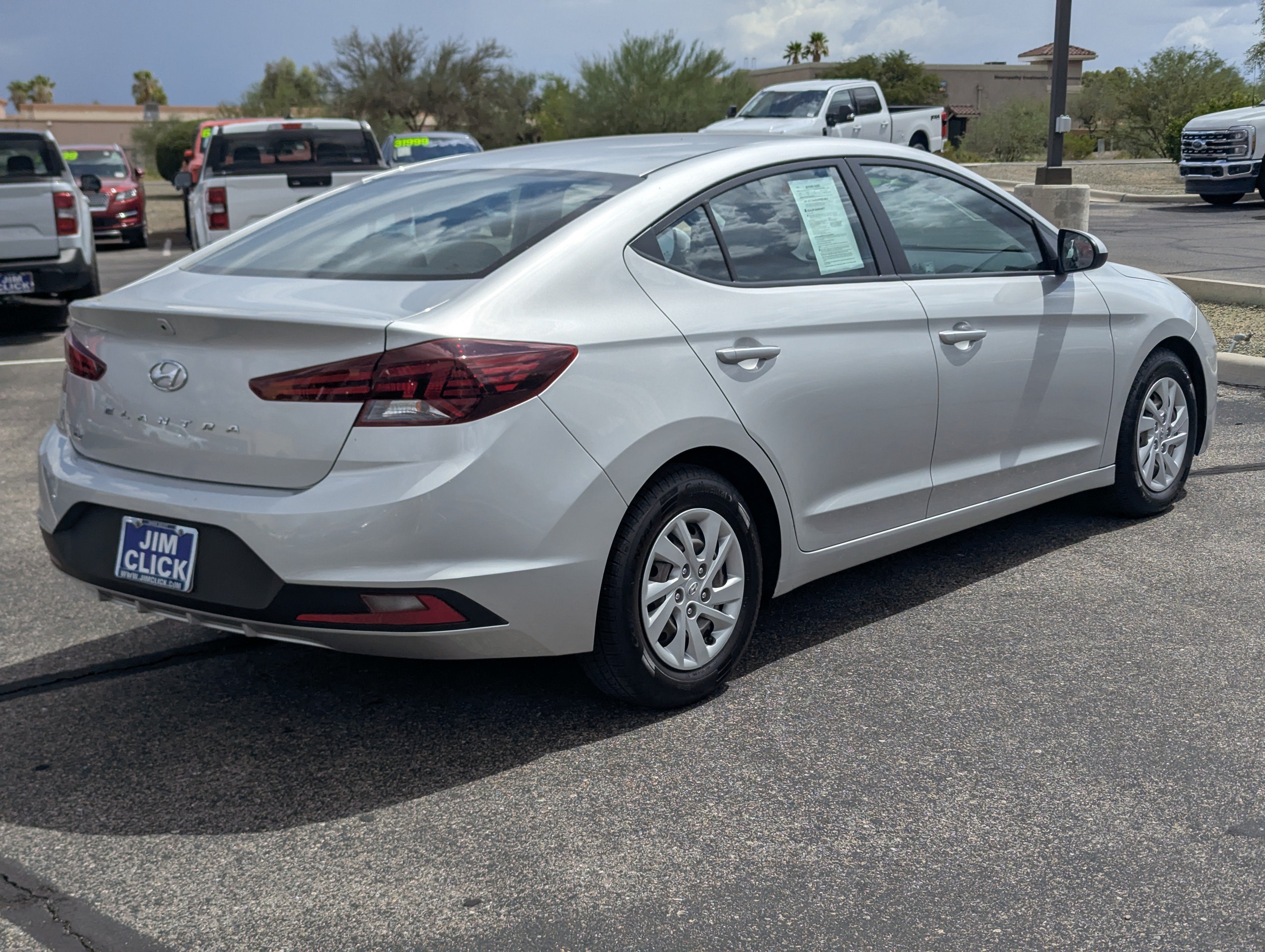 2019 Hyundai ELANTRA SE