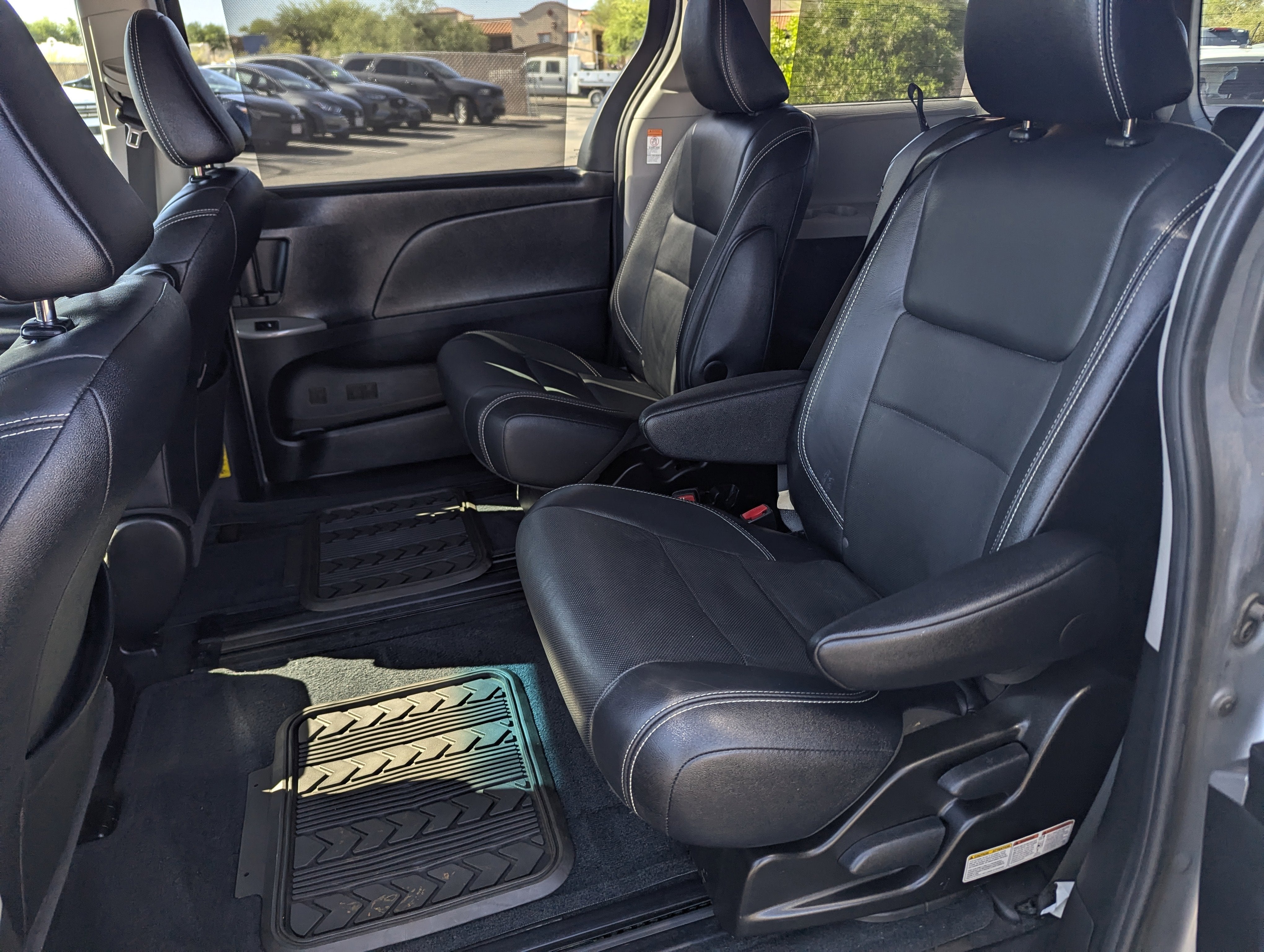 2015 Toyota Sienna SE Premium - Photo 7