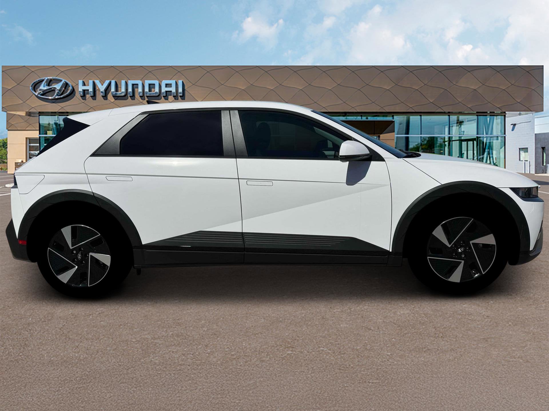 2025 Hyundai IONIQ 5 SE