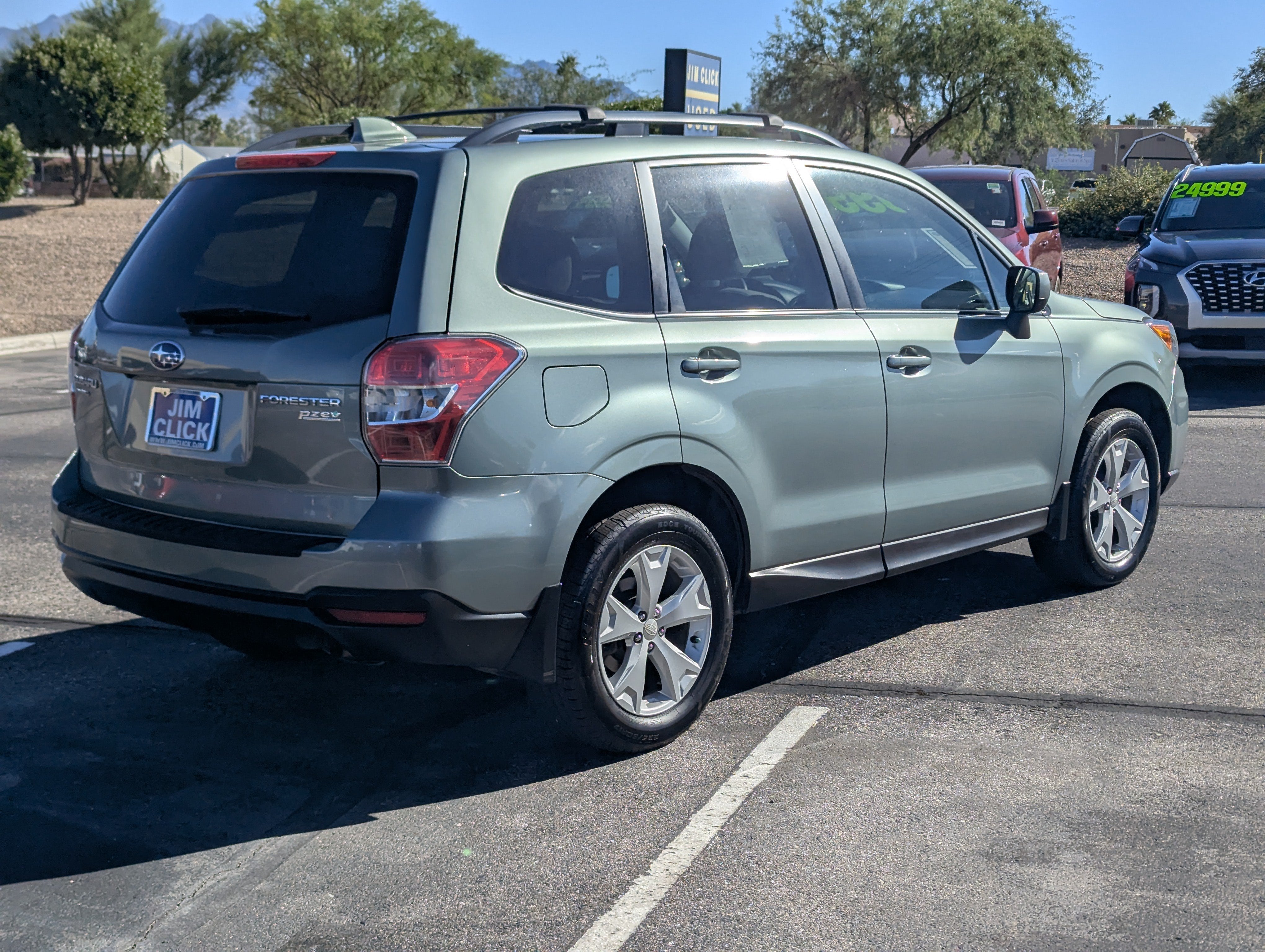 Used 2016 Subaru Forester i Premium with VIN JF2SJADC1GH441388 for sale in Green Valley, AZ