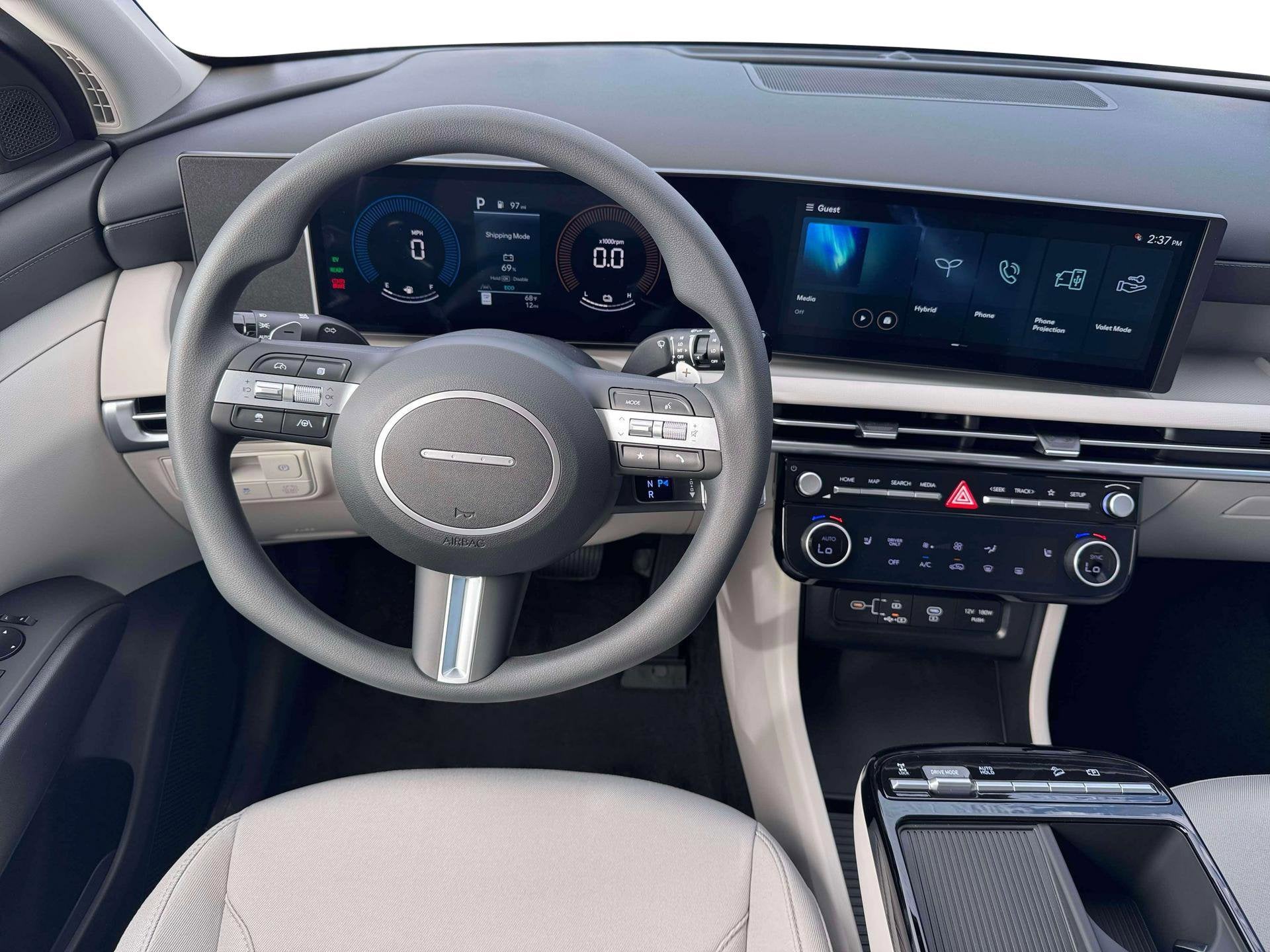 2026 Hyundai TUCSON HYBRID SEL AWD