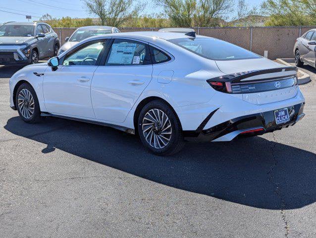 2025 Hyundai SONATA HYBRID SEL