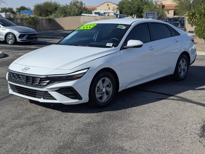 2026 Hyundai ELANTRA SE