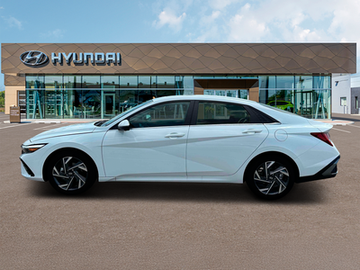 2025 Hyundai ELANTRA Limited