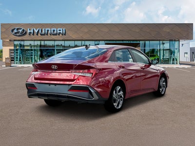 2025 Hyundai ELANTRA SEL Convenience