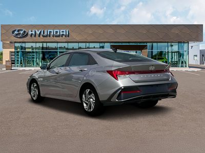 2025 Hyundai ELANTRA SEL Convenience
