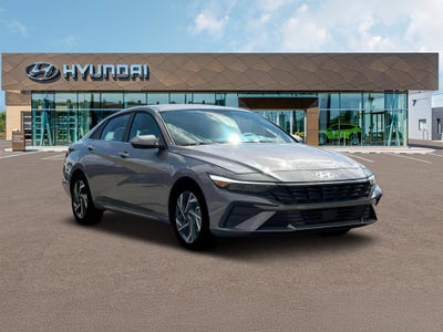 2025 Hyundai ELANTRA SEL Convenience